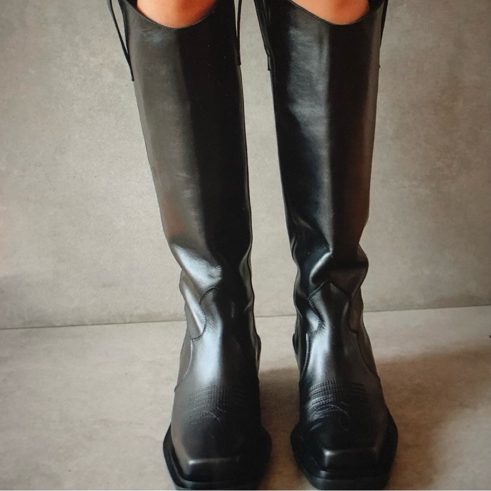 Aloha black leather Cattle boots